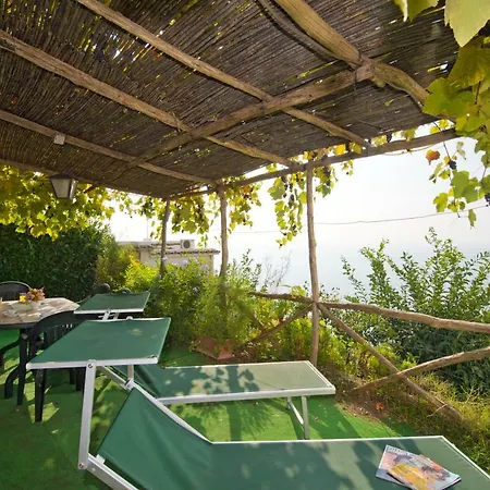 Casa Li Galli Tatil Evi