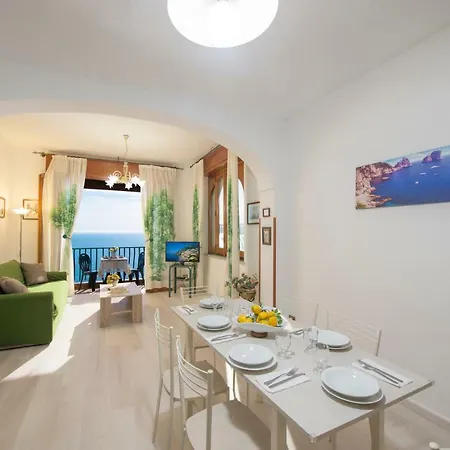 Casa Li Galli 別荘 プライアーノ